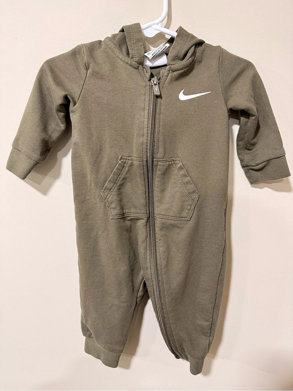 Nike Baby 6M Green Hooded Coverall Like New